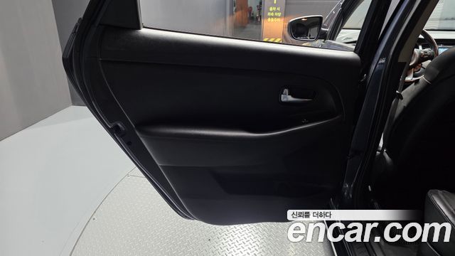 Kia Carens 2015 — photo 15
