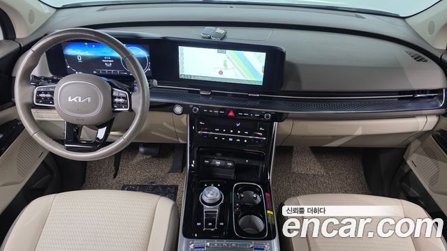 Kia Canival 2023 — photo 10