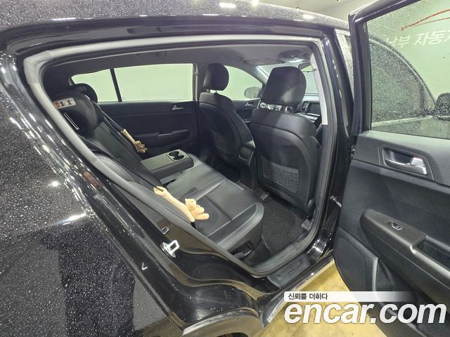 Kia Sportage 2016 — photo 14