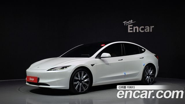 Tesla Model 3 2024 — photo 1