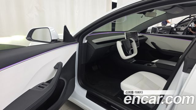 Tesla Model 3 2024 — photo 13