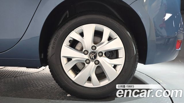 Citroën / DS C4 Picasso 2016 — photo 7