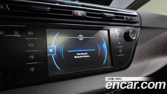 Citroën / DS C4 Picasso 2016 — photo 29
