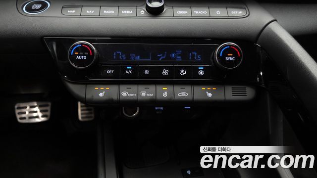 Hyundai AVANTE 2026 — photo 24