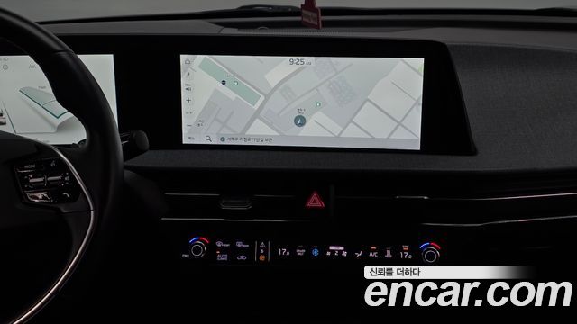 Kia EV6 2023 — photo 20