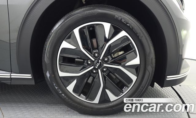 Kia EV6 2023 — photo 7