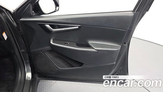 Kia EV6 2023 — photo 14