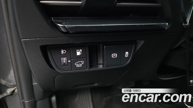 Kia EV6 2023 — photo 28