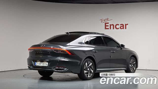 Hyundai Grandeur 2021 — photo 2