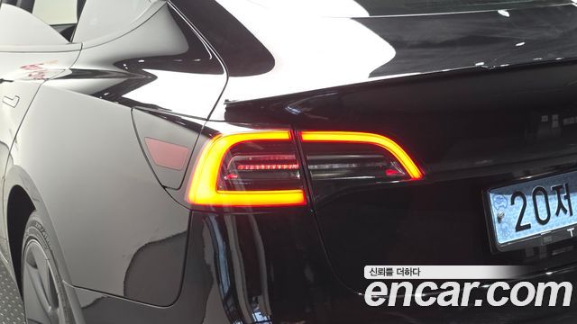 Tesla Model 3 2021 — photo 9