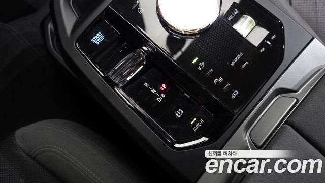 BMW iX 2026 — photo 12