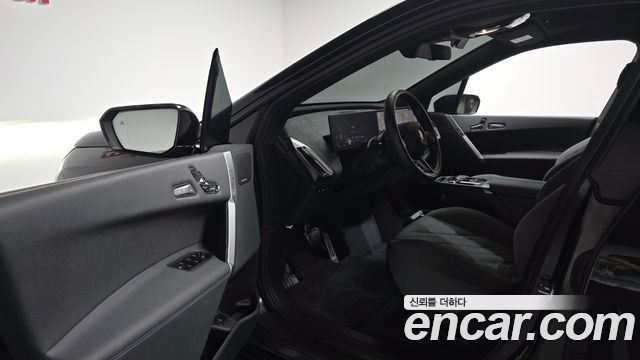 BMW iX 2026 — photo 13