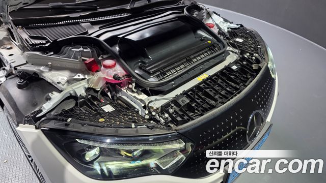 Mercedes-Benz EQE 2023 — photo 6