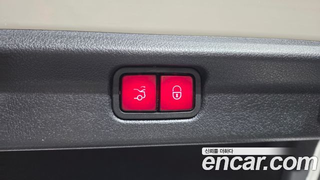 Mercedes-Benz EQE 2023 — photo 27