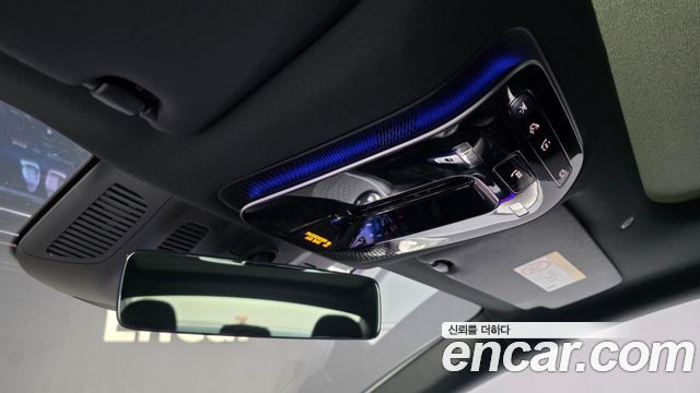 Mercedes-Benz EQE 2023 — photo 30