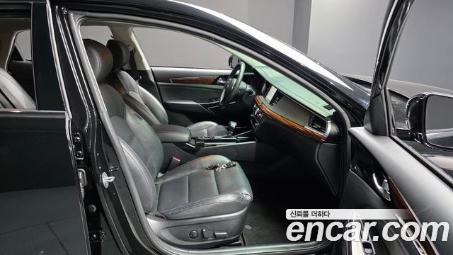 Kia K7 2016 — photo 18
