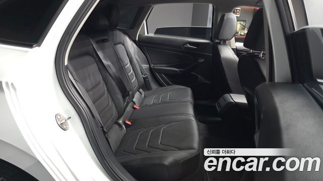 Volkswagen Jetta 2020 — photo 18