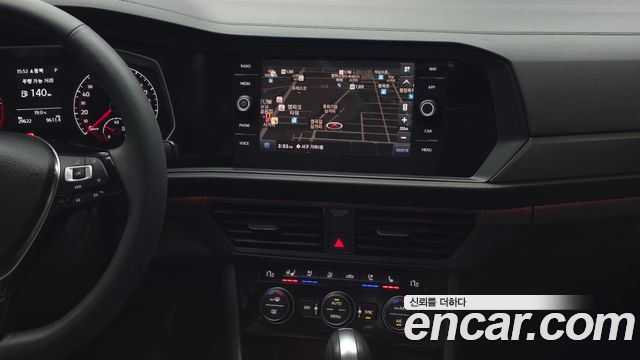 Volkswagen Jetta 2020 — photo 20