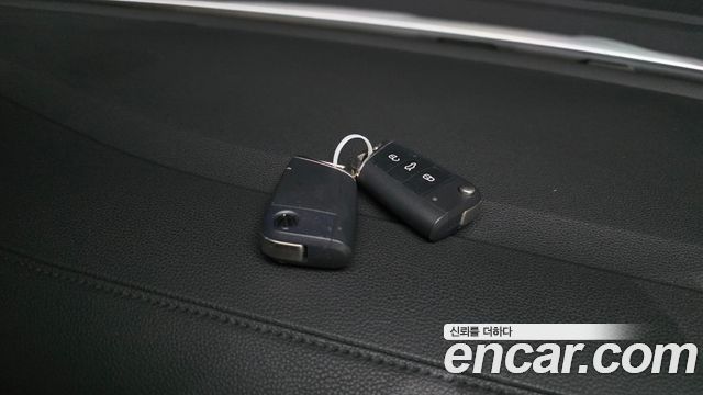 Volkswagen Jetta 2020 — photo 30