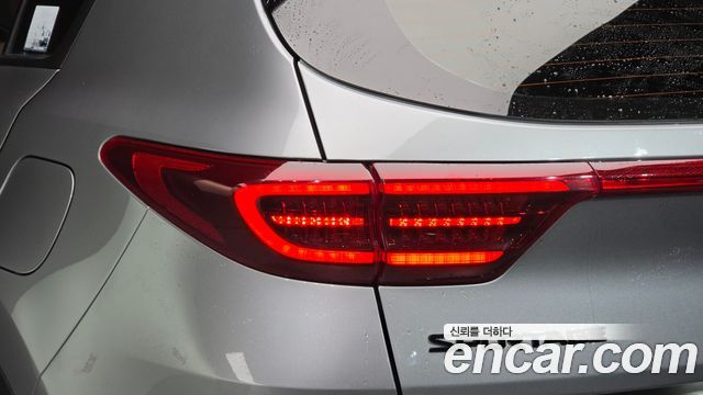 Kia Sportage 2021 — photo 9