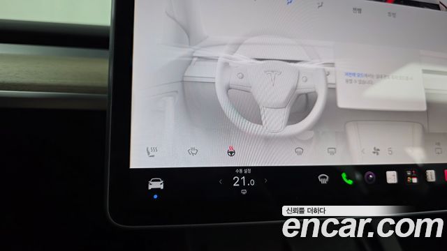 Tesla Model Y 2023 — photo 22
