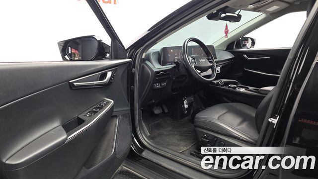 Kia EV6 2022 — photo 13
