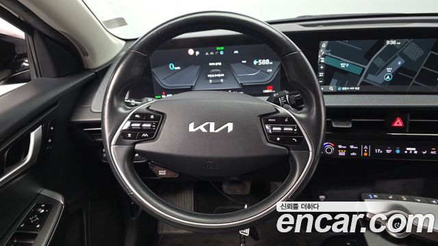 Kia EV6 2022 — photo 19