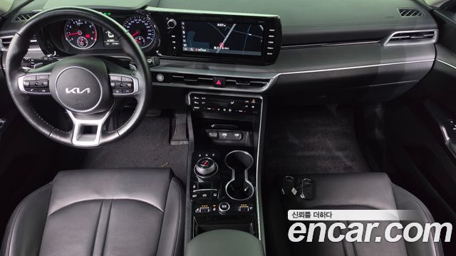Kia K5 2022 — photo 10
