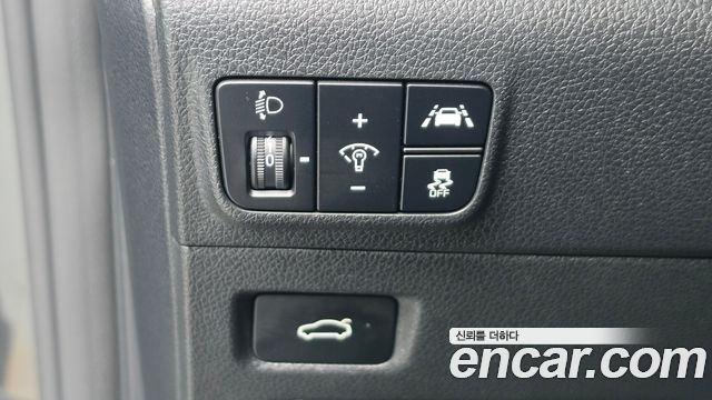 Kia K5 2022 — photo 18