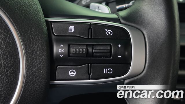 Kia K5 2022 — photo 21