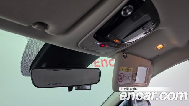 Kia K5 2022 — photo 24