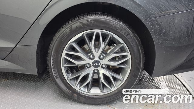 Kia K5 2022 — photo 7