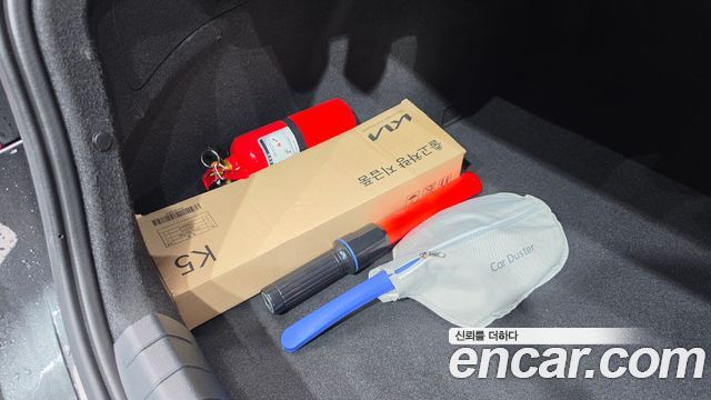 Kia K5 2022 — photo 31