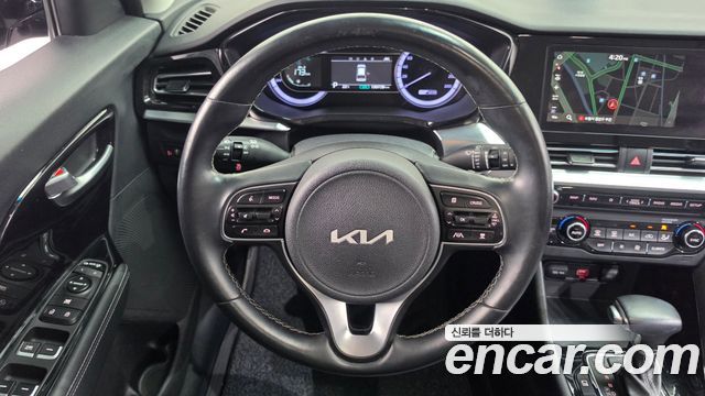 Kia Niro 2022 — photo 20