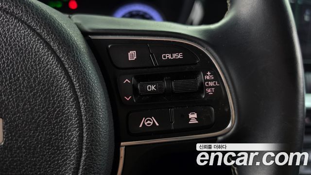 Kia Niro 2022 — photo 23