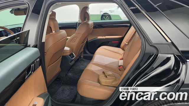 Hyundai Grandeur 2023 — photo 8