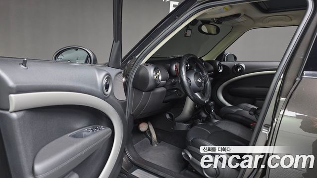 Mini Countryman 2016 — photo 10
