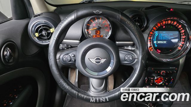 Mini Countryman 2016 — photo 12