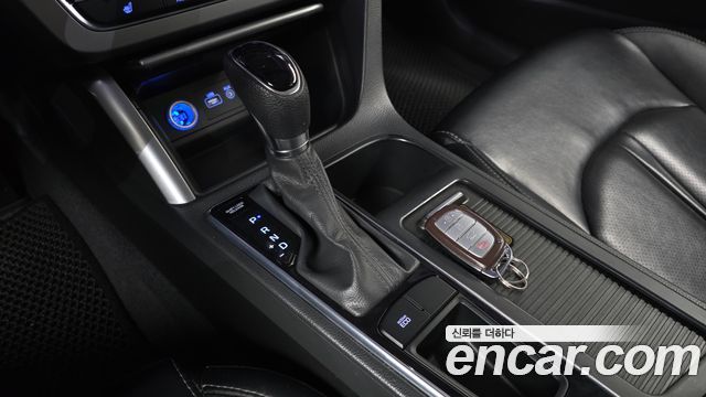 Hyundai Sonata 2015 — photo 9