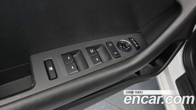 Hyundai Sonata 2015 — photo 19