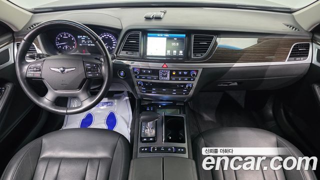 Genesis G80 2018 — photo 10