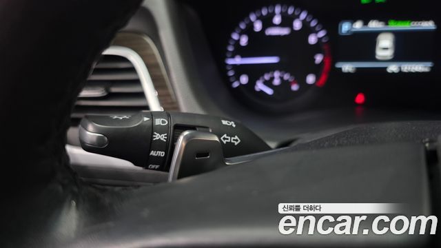 Genesis G80 2018 — photo 27