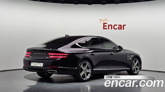 Genesis G80 2023 — photo 2