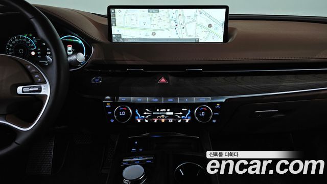 Genesis G80 2023 — photo 14
