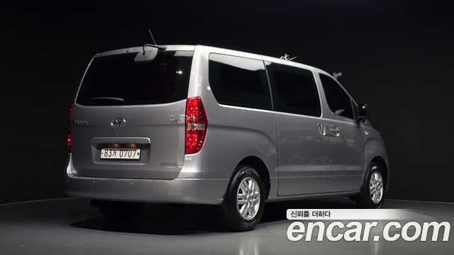 Hyundai Starex 2020 — photo 2