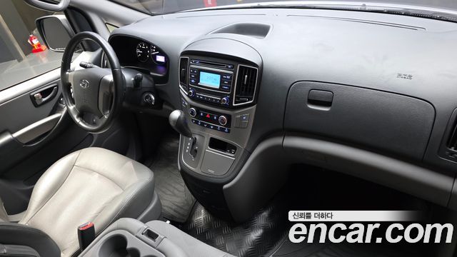 Hyundai Starex 2020 — photo 10