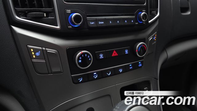 Hyundai Starex 2020 — photo 21