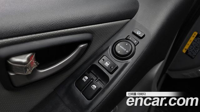 Hyundai Starex 2020 — photo 24