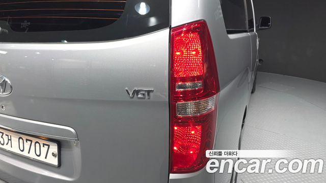 Hyundai Starex 2020 — photo 9