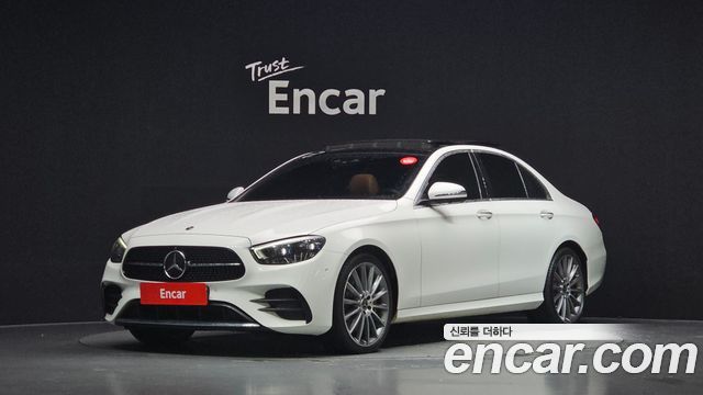 Mercedes-Benz E-Class 2021 — photo 1